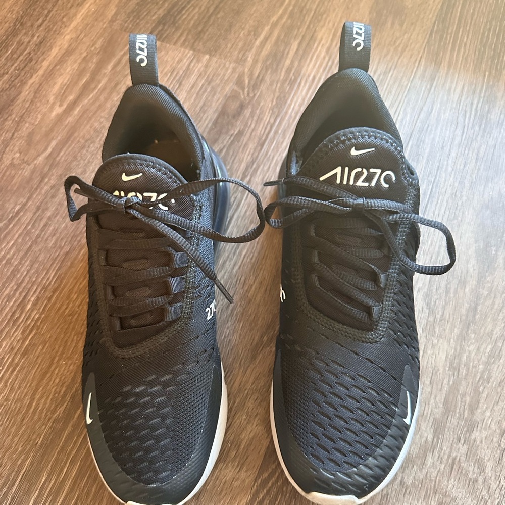 Nike AirMax270 women’s